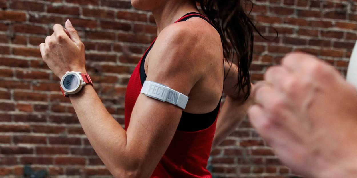 Banda de frecuencia de brazo Coros portada